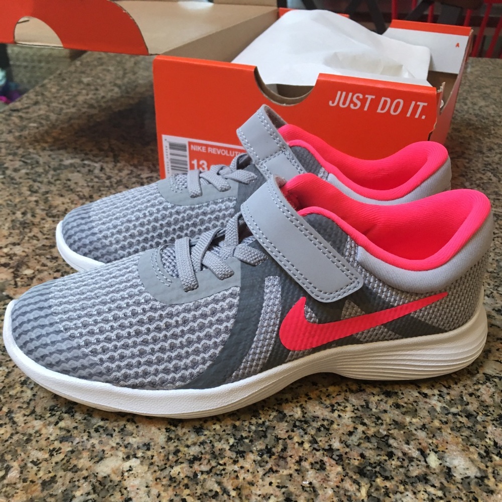 Nike sneakers - girls 13